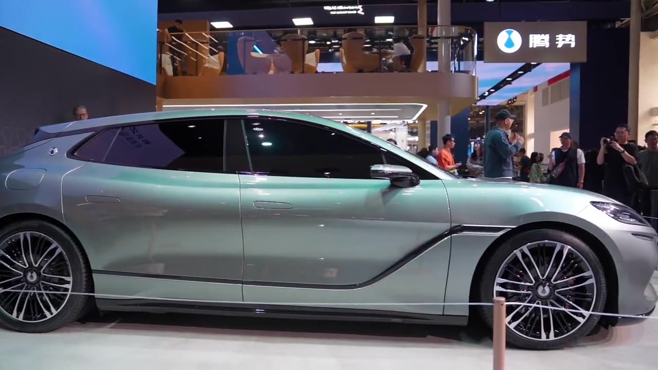 一分钟带你看车展——腾势z9GT！ #2024北京车展 #车展现场 #腾势z9gt #腾势z9 #抖