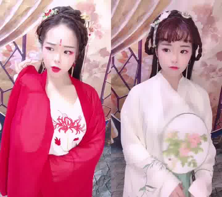 自己跟自己来个……一个人一部戏……