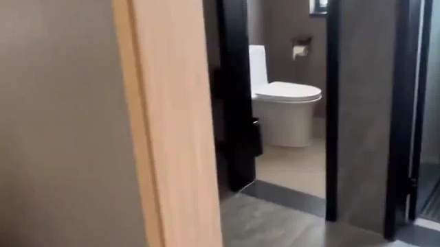 在大学里结婚生子是一种什么样的体验？