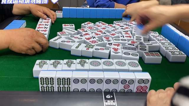 四川麻将：极品好可爱