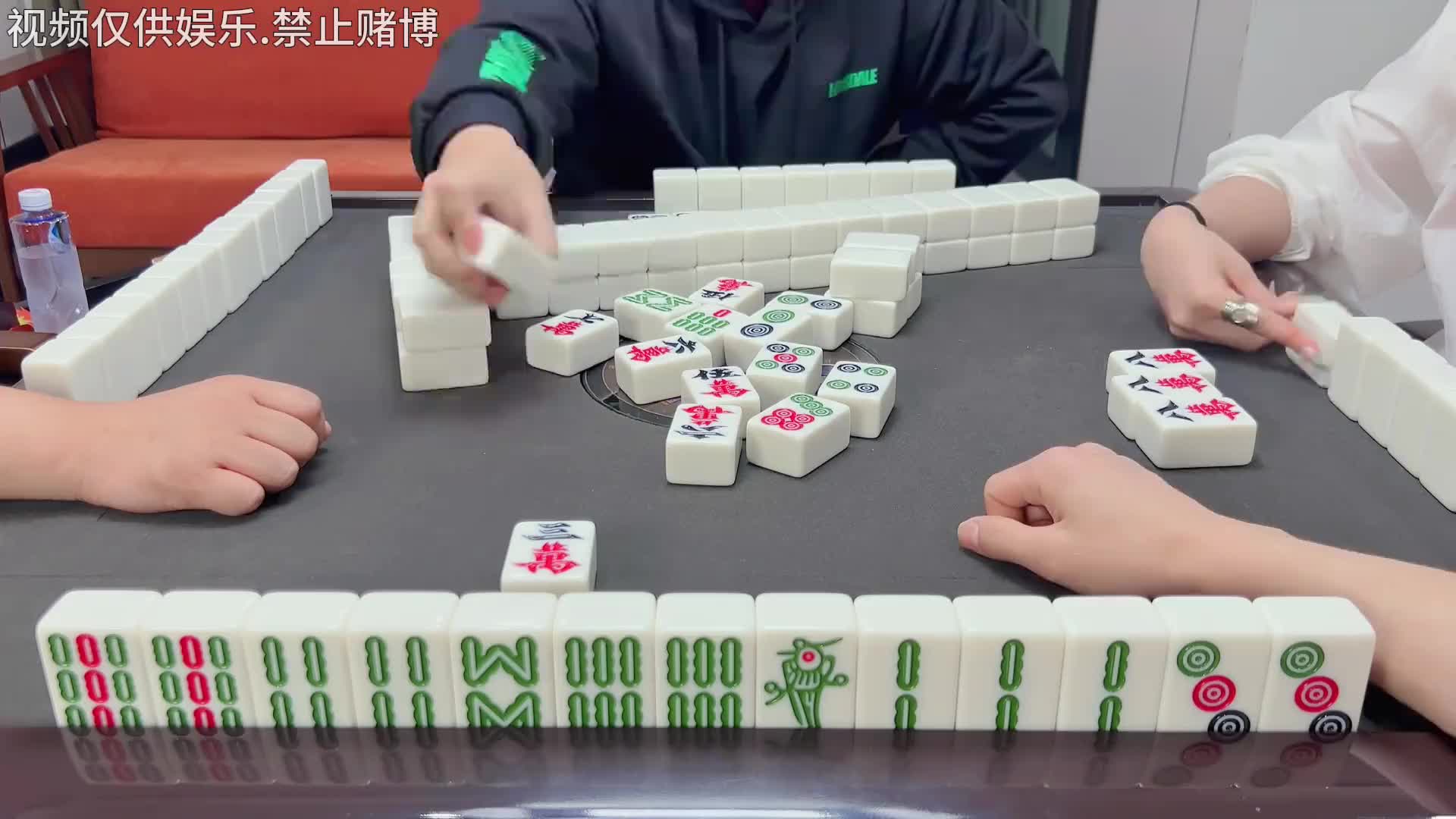 四川麻将：幺鸡换三，单行道胡不到牌，人霉手也衰