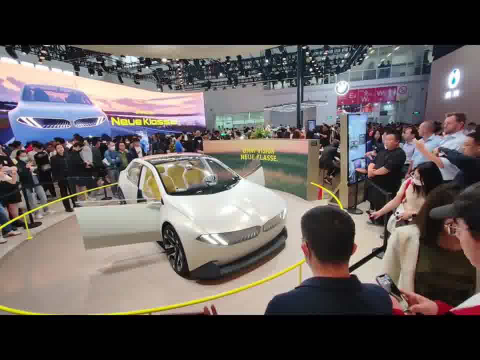 #用镜头捕捉爱车的美 #北京车展 #科技感爆棚 #2024青岛车展