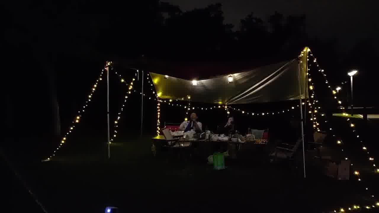 武汉市内户外露营烧烤看电影唱歌#户外露营 #远离城市的喧嚣 #武汉露营地推荐 #露营漫时光