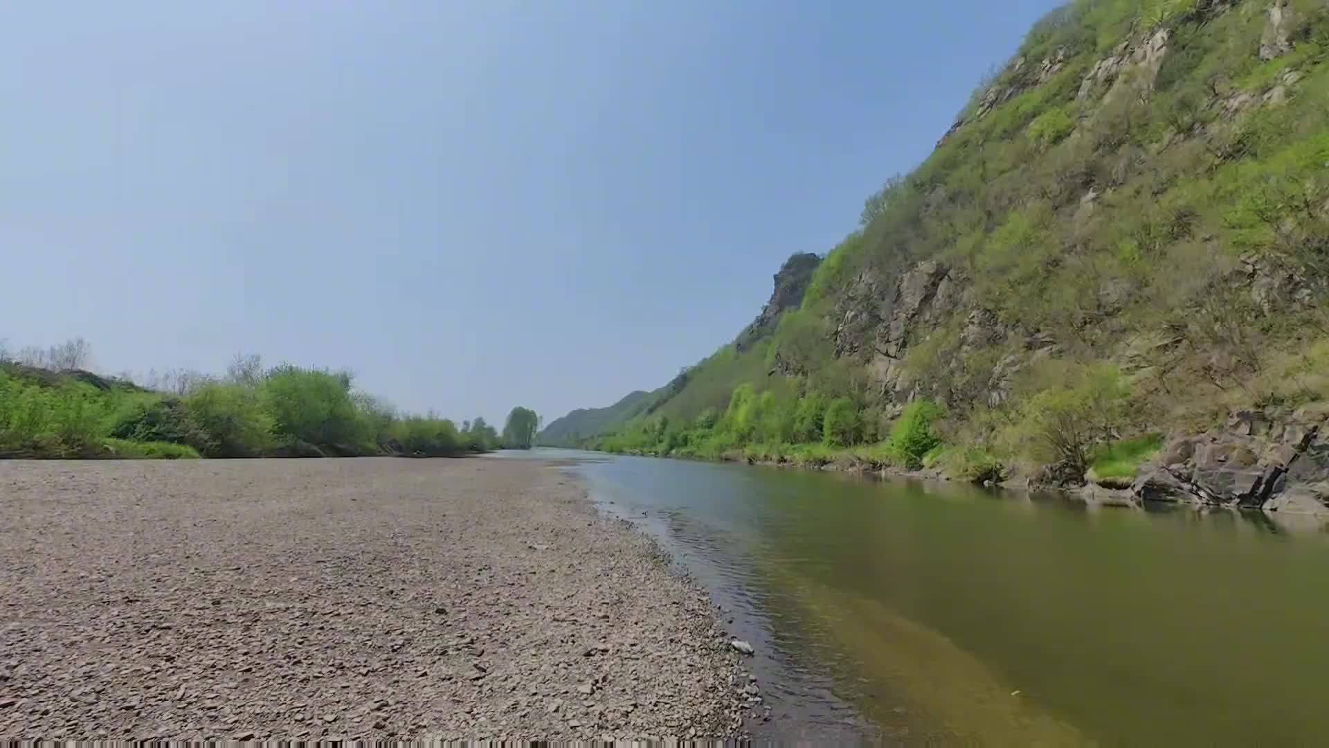 哈尔滨竟然有如此美景
快带上你生命中最重要的人
一起来感受吧！
景色很美 路线很难 位置放在视频最后