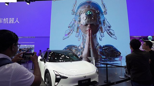 极越=百度+吉利+英伟达，后期T0级别的存在。