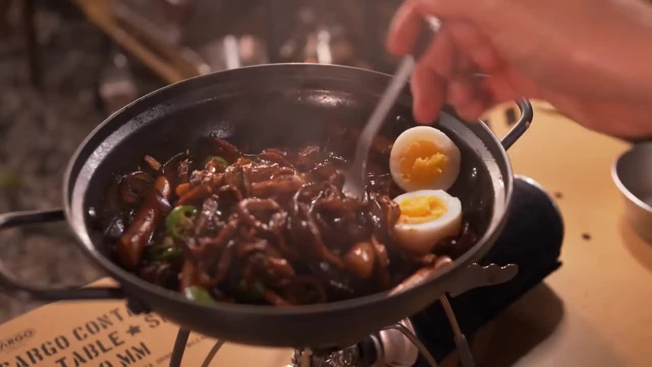 精致露营（叁）
 #露营 #萌宠 #助眠 #户外露营 #上热门