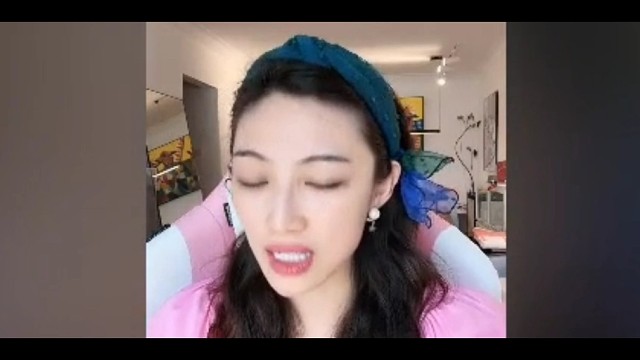 【曲曲】职场人际关系：每次都先行一步为别人提供便利，如果事情已经发生了要有好心态，不针对具体的人