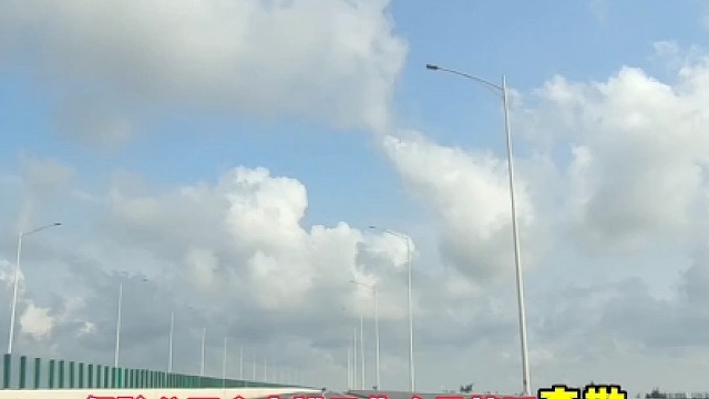 车子被冰雹砸了怎么处理#交通规则 #驾驶技巧