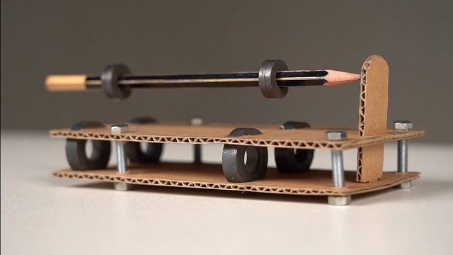 不可思议！我居然做出来了“悬浮笔”