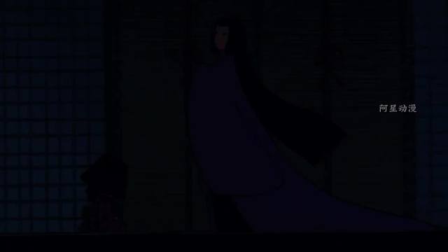 女孩的头上被戴上一个花盆，没想到被戴上后却再也拿不下