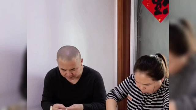 173. 盘点挑拨离间父母的搅屎棍，要是我儿子这不得直接腿打断