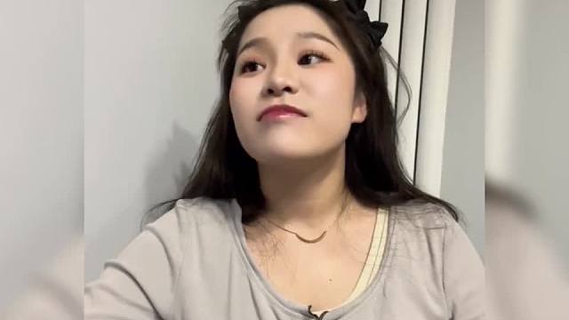 救不了的女人，绝对的清澈愚蠢！