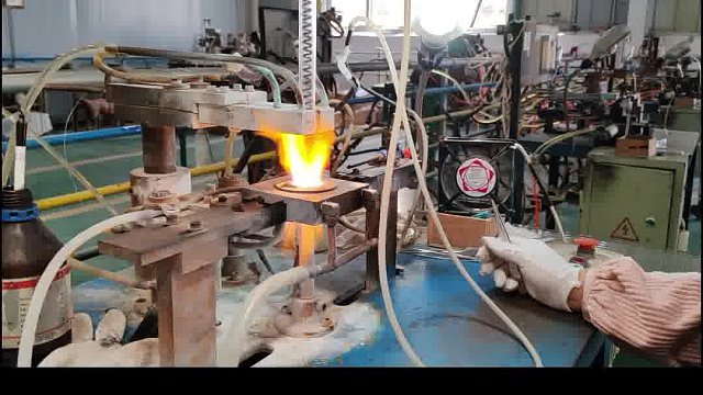 快中波红外线加热管的工作原理一