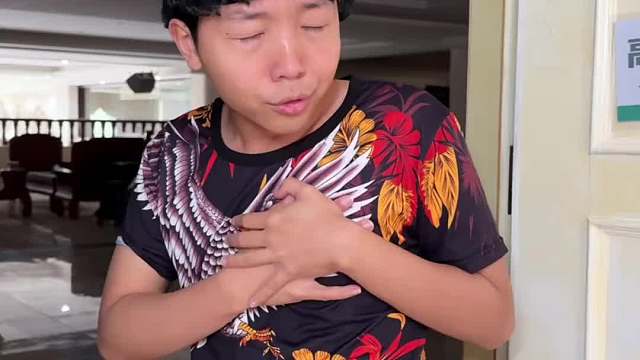 你们有没有这么尴尬过，请勿模仿