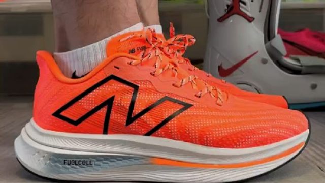 跑鞋中的头等舱，新百伦sc trainer v2