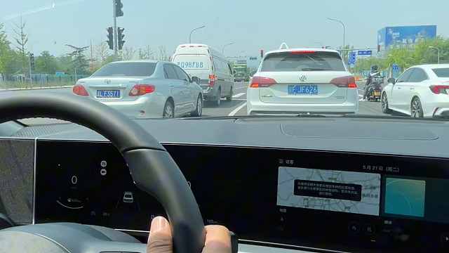 车里为什么会钻进小动物？这个按键你可千万别乱按！