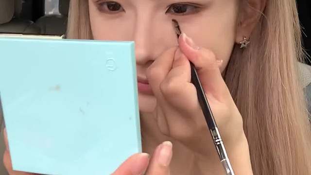 120_适合中国宝宝体质的音乐节妆容来噜