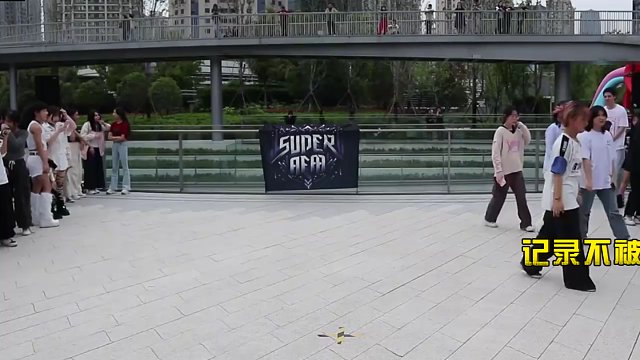 不设限人生指南饭后来一段简单又好学的小舞步、喜欢的一起跳起来吧 记录不被定义的人生