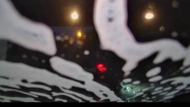 散户和职业投资最大的区别，其实不是技术能力...最后还是破功了