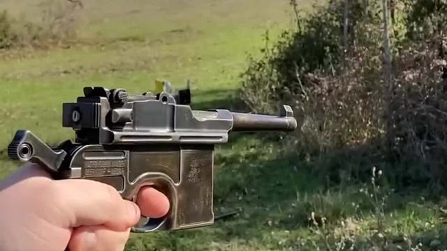 沉浸式感受老版手枪的魅力