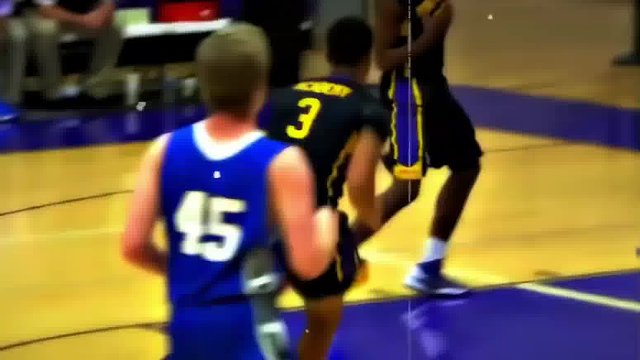 “他们假装进步和觉醒，我开始少说多干”