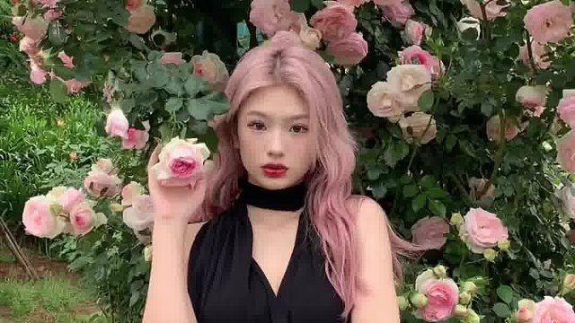 252_和你见面跟你拥抱 才是我疲惫生活里唯一的解药