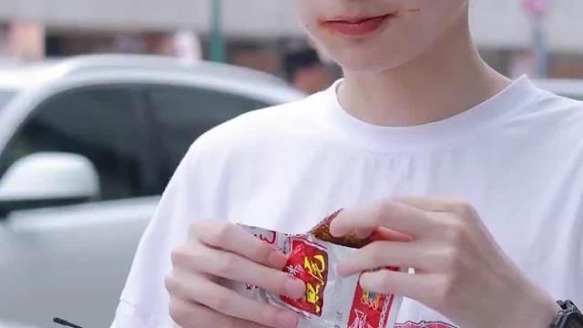 230_都说想看帅哥，今天他来了！