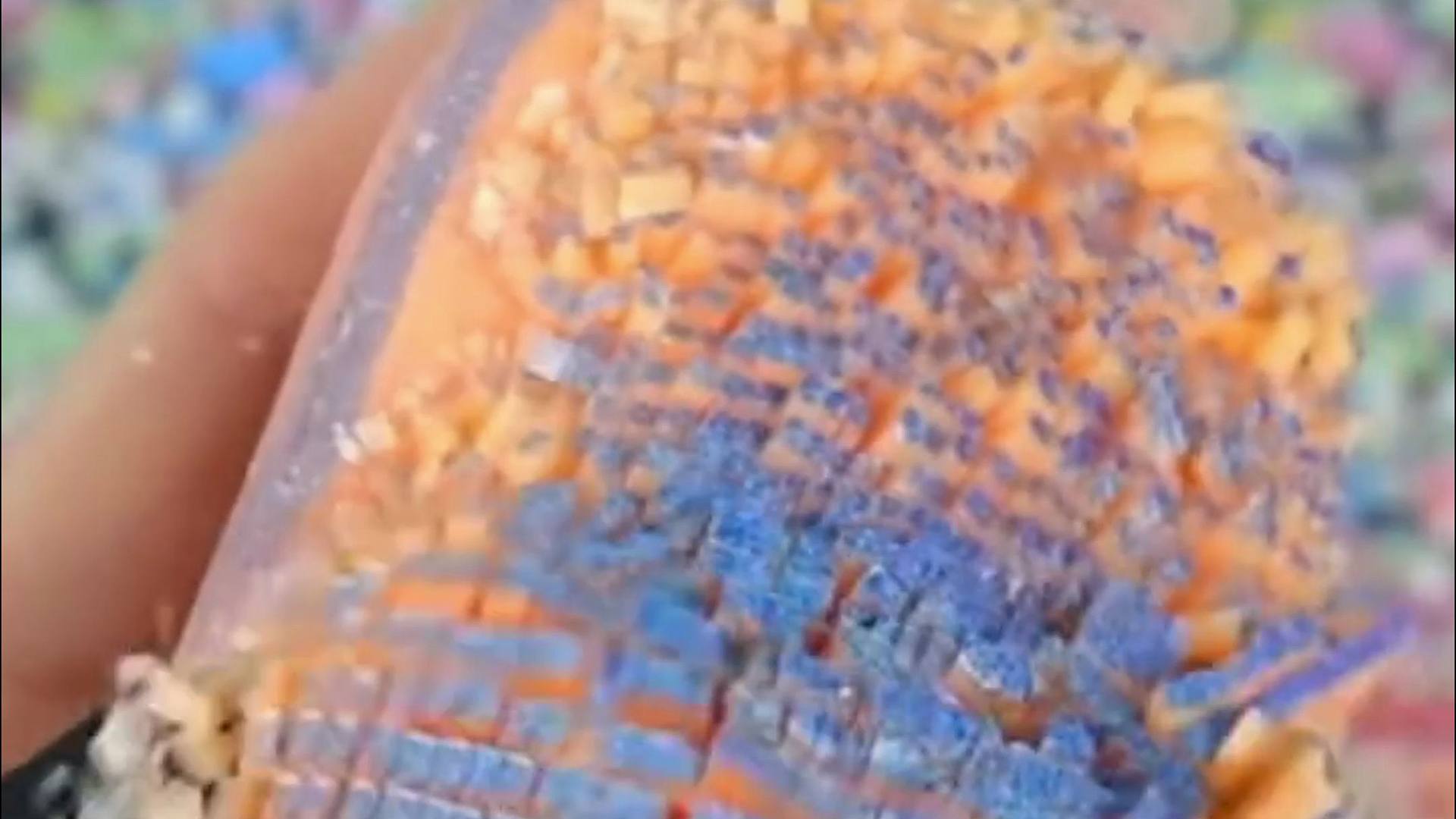 一刀切马赛克皂，一粒一粒切下来太爽啦~