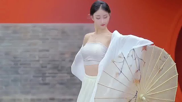 你与我先谈养心殿