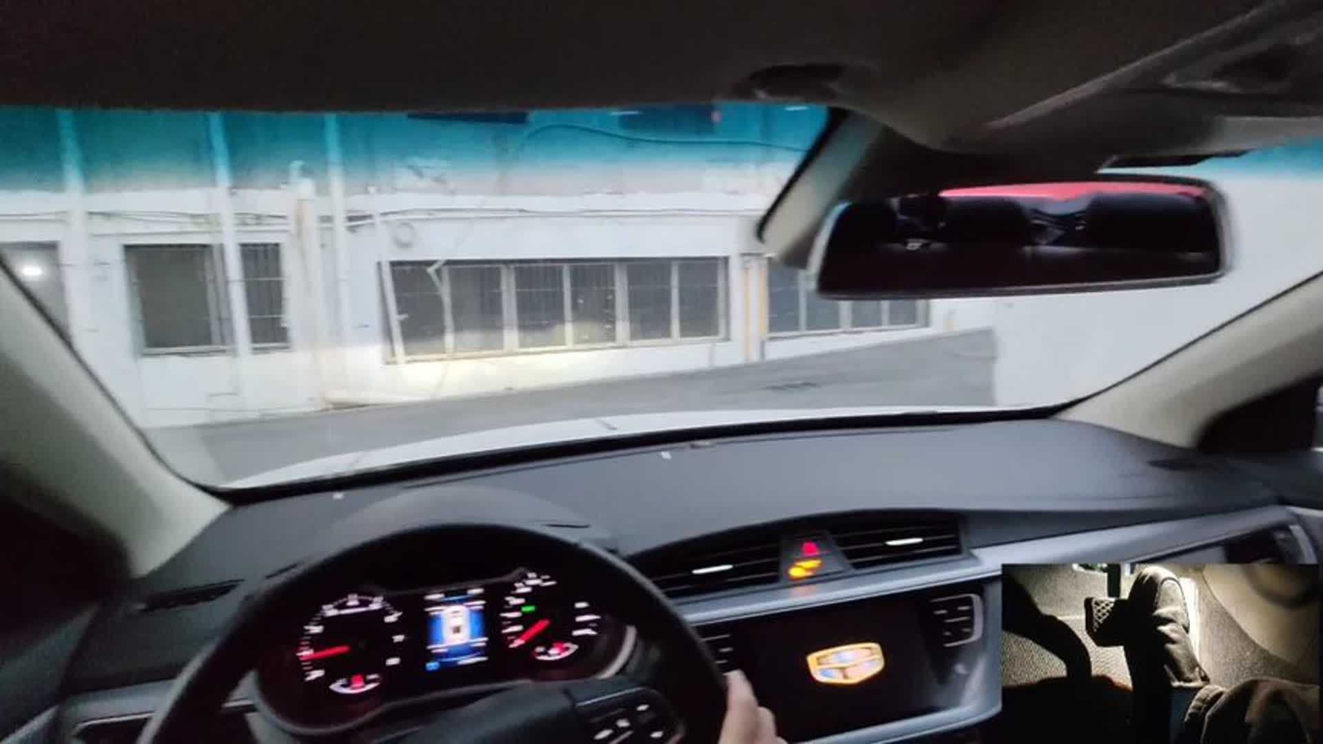 新手学车，细节拉满的开车视频。