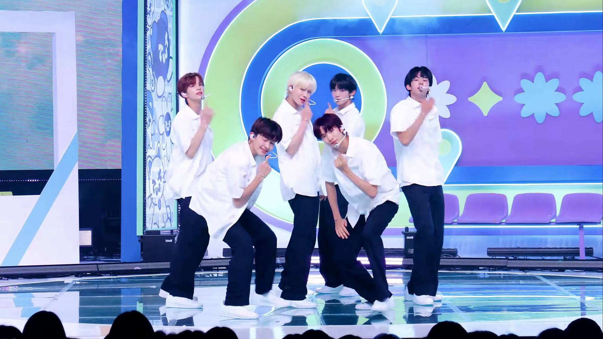 『4K镜面扒舞』TWS最新回归先行曲Hey!Hey!镜面放大舞台直拍 放大+加亮+替换音源 扒舞用