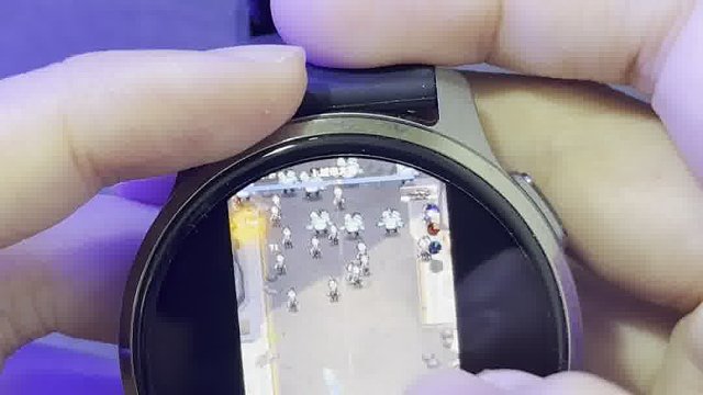 手表玩游戏 向僵尸开炮