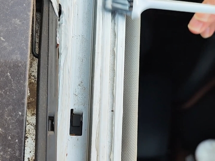 汽车厂家都在使用的合成润滑脂，不招灰 润滑时间还很长