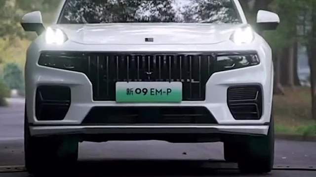 这台车就是实在到有点傻，哎