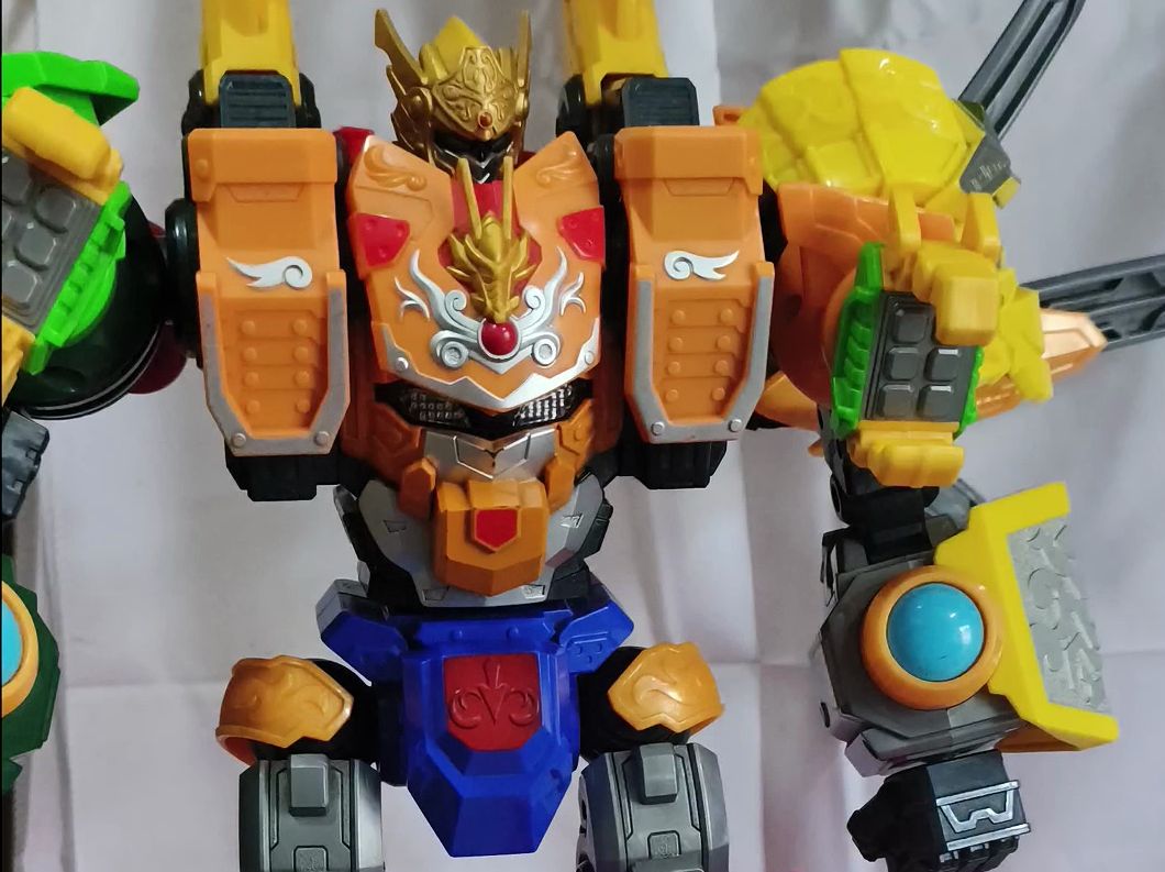 来了来了，果宝战神到货了，果宝战神归位