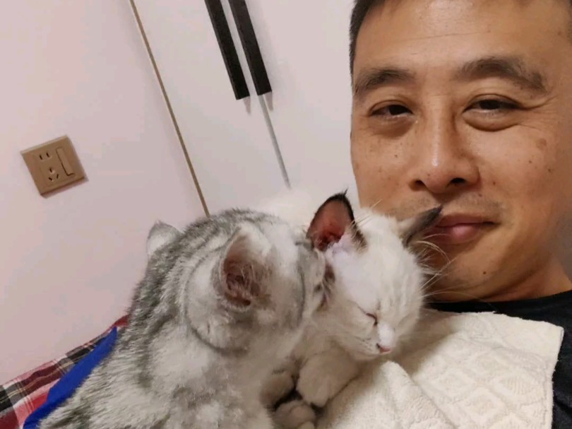 来看看我家的两小只