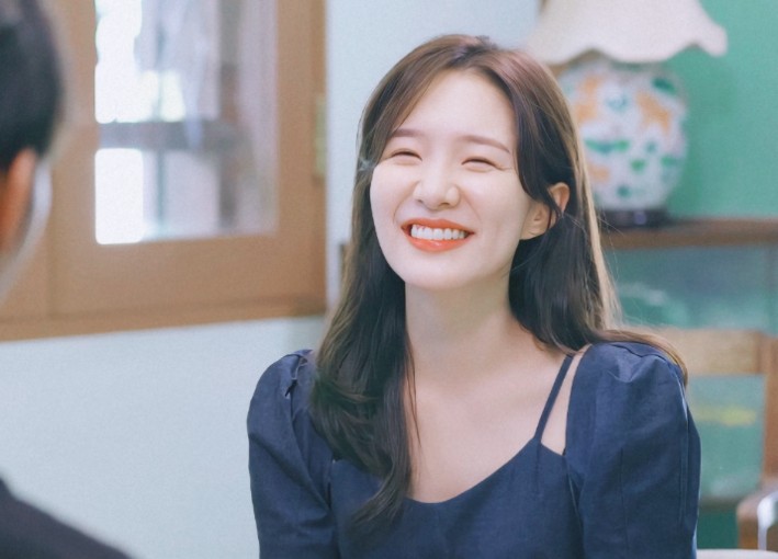 像太阳一样的蒸包公主，同样治愈了哲贤！