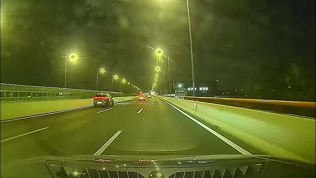 想要中产返贫吗？马上贷款买房吧！