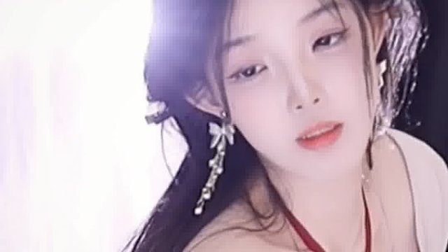 姒颖儿 舞蹈片段2024-06-15 18-43-54