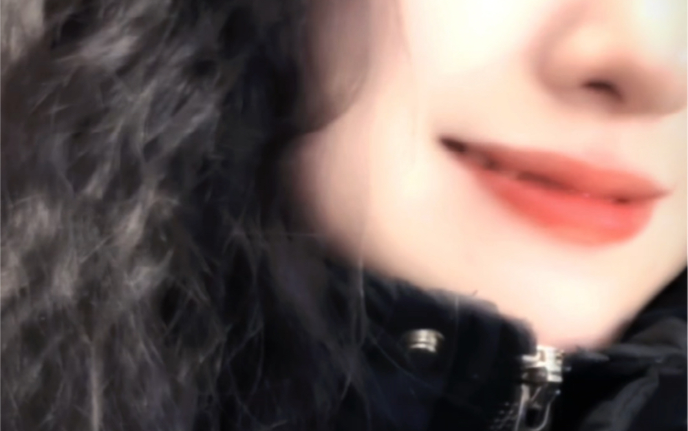 翻到了冬天穿羽绒服的视频 当时没敢发…