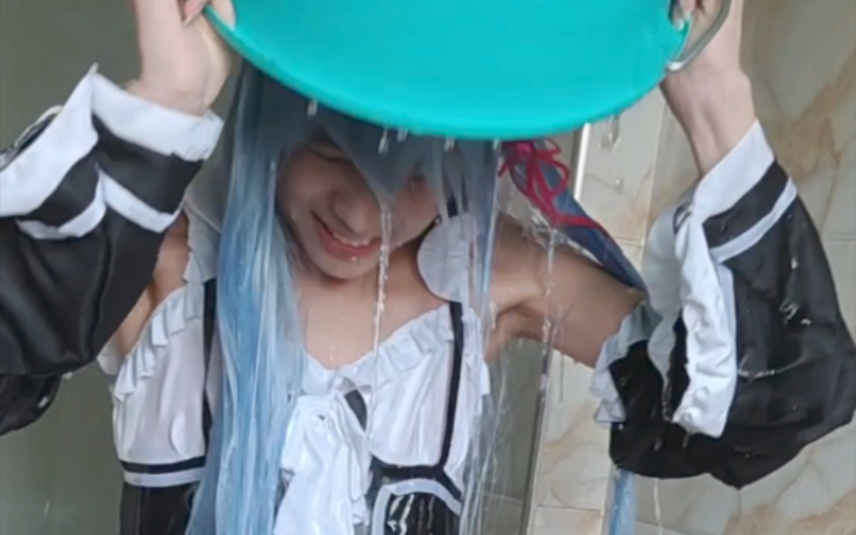 冰桶挑战第一集【大结局】