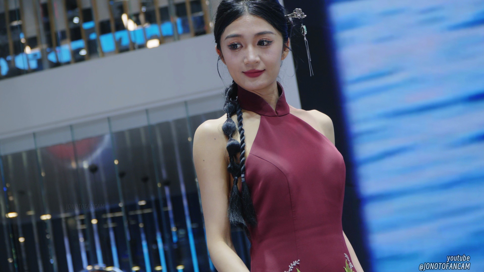 【金锥锥】2023广州车展 车模 红旗汽车 133横