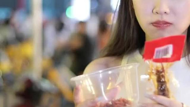 517_全国人民都来长沙旅游了，一半在橘子洲，一半在岳麓山，我们在黄兴广场等你哦！