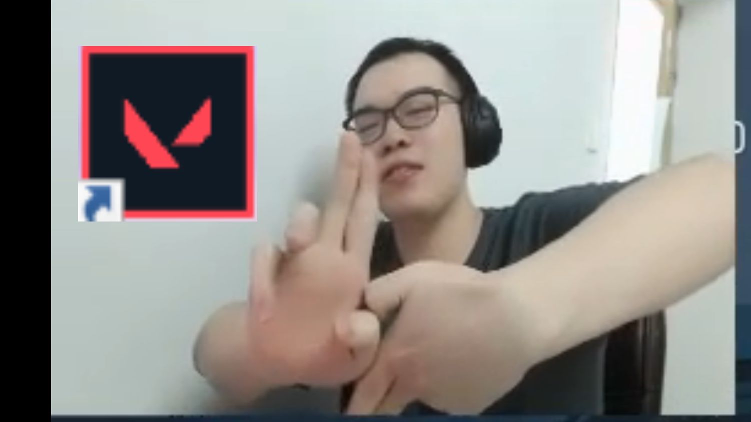 打瓦不喝9，不然变小丑