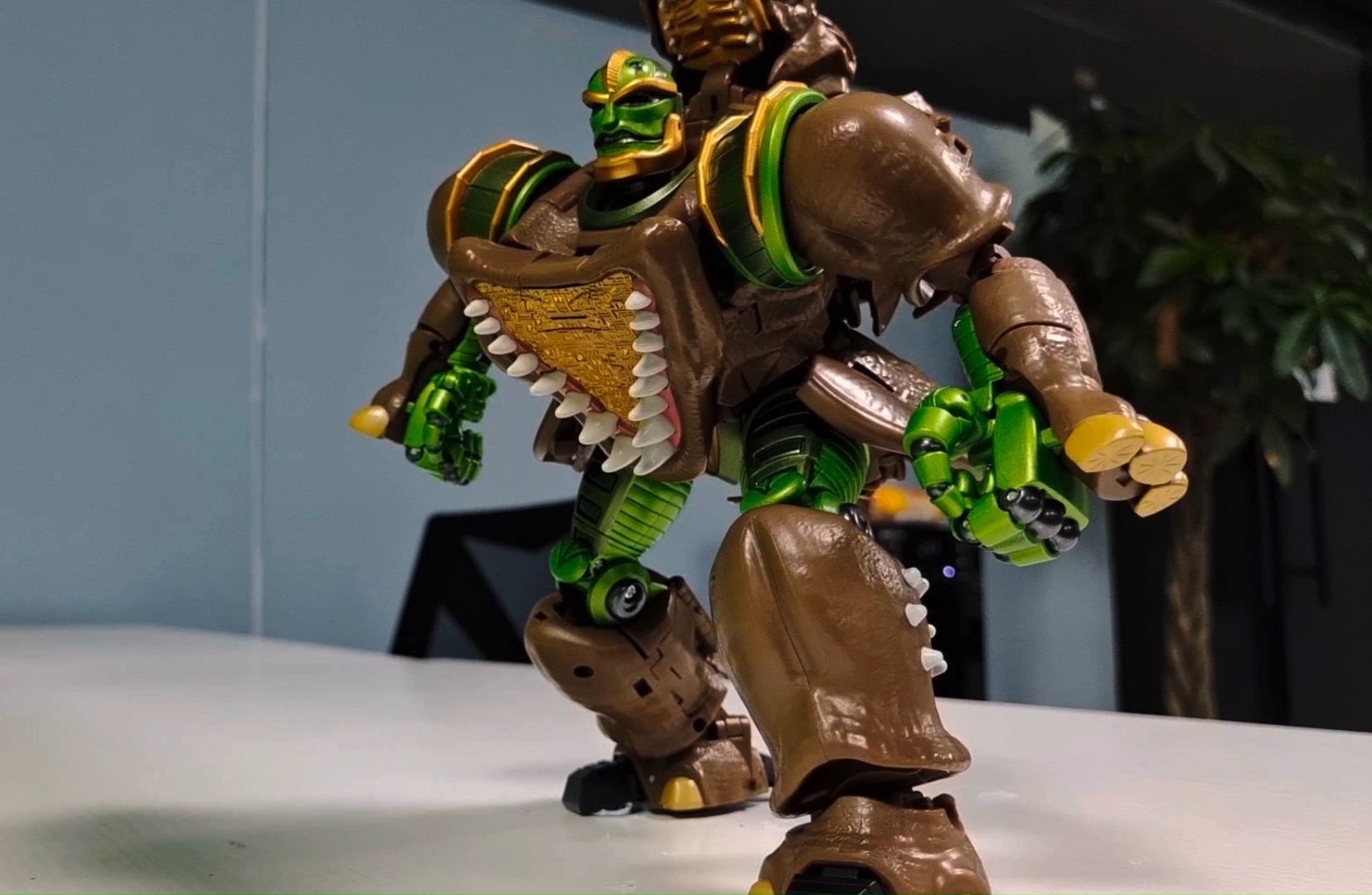 【定格动画】犀牛勇士变身！