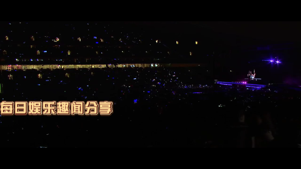 每日娱乐趣闻分享第3周宝子到菲律宾了 海外粉丝饭拍每一个视频有水印 宝子顺顺利利平平安安回来，特种兵