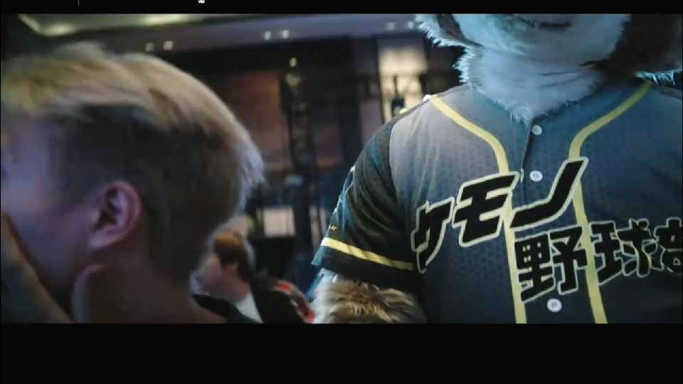 漫展必备好东西我用一个小时的时间终于征服的AI#次元ai绘画 #二次元裂缝已打开 cos