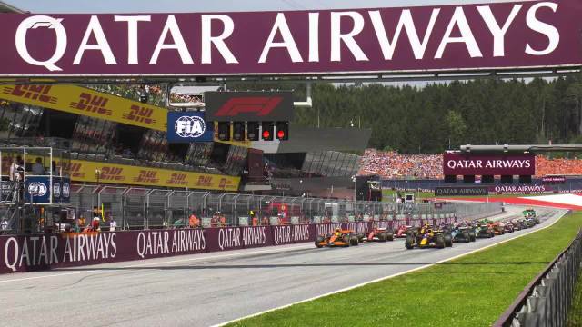 【中文字幕】F1官方出品：2024F1奥地利大奖赛正赛集锦：维斯塔潘与诺里斯撞车，拉塞尔戏剧性夺冠！