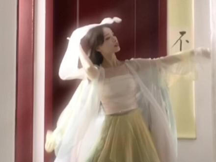 彩虹战队出击～ #古典舞 #若梦 #浅跳一下