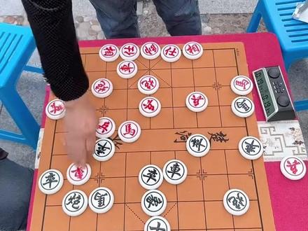 象棋开局定基调，妙招频出胜算方可期 #街头象棋 #下象棋 #下棋高手对决 #下棋